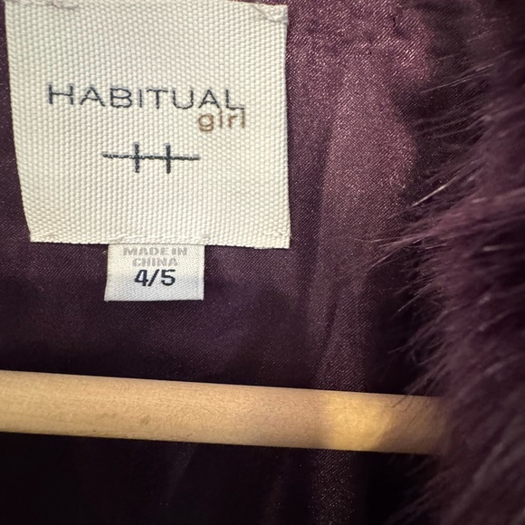 Habitual Girl Plum Purple Faux Fur Coat - Size 4/5 - Picture 7 of 12